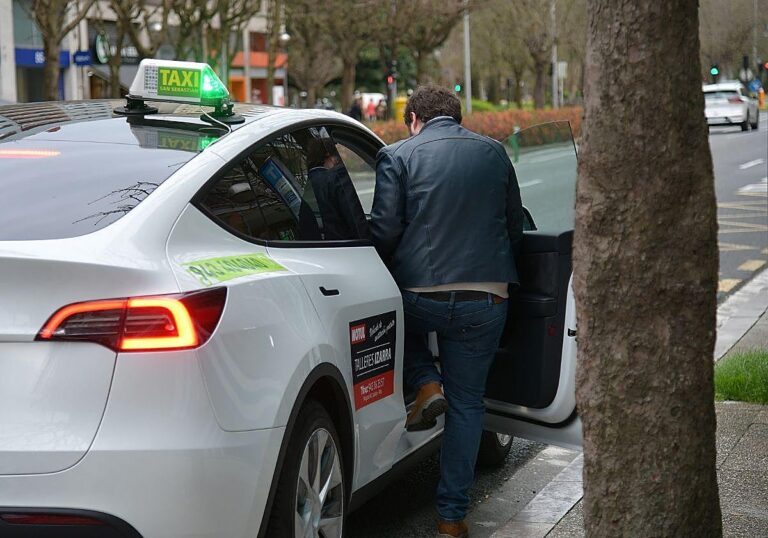 taxi-kIdF-U20677897246F1H-1200x840@Diario Vasco